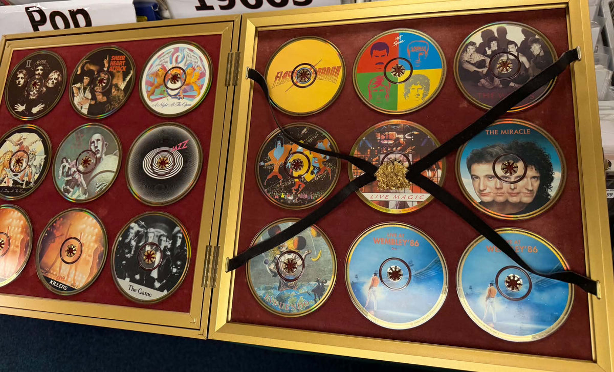 Queen – The Ultimate Collection (20 x GOLD CD ALBUMS - NUMBERED GOLD BOX SET )