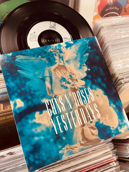 Guns N' Roses ‎– Yesterdays - 7 INCH in GLOSSY PICTURE COVER (used)
