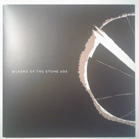 Queens Of The Stone Age ‎– Villains 2 x 180 GRAM VINYL LP BOX SET with ETCHED SIDE, 14 x LIMITED EDITION PRINTS & DOWNLOAD